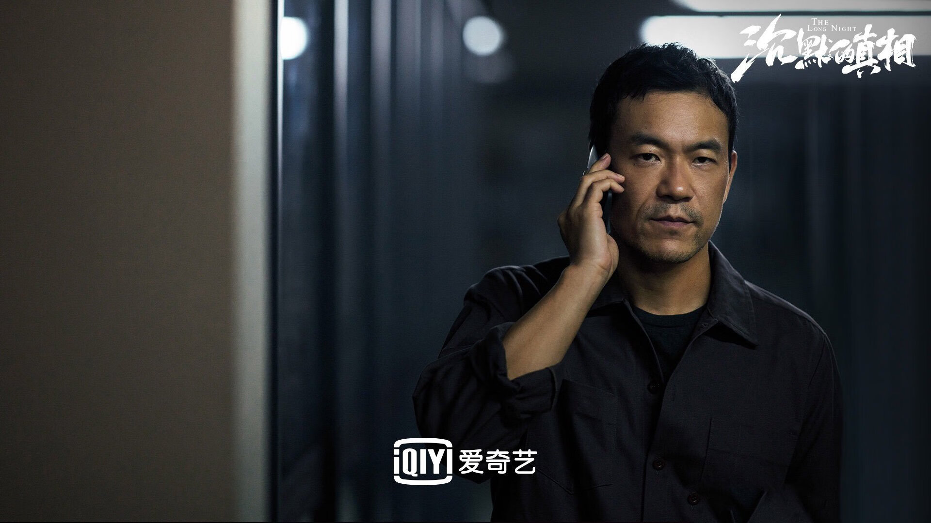 足球退役球员转型路径多元化探索，足球球员退役后干什么